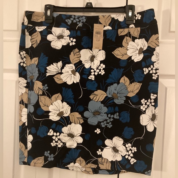 NWT Ann Taylor Skirt - Picture 3 of 6